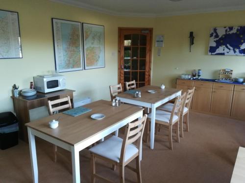 Food and beverages, Deveron Lodge Guest House in Turriff