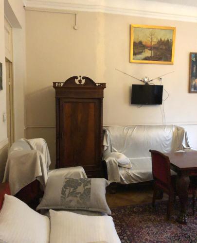 Gutsa Artists Mini-Hotel – Tbilisi, MA