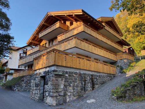 Chalet Bergfrieden Penthouse - Tap to explore photos