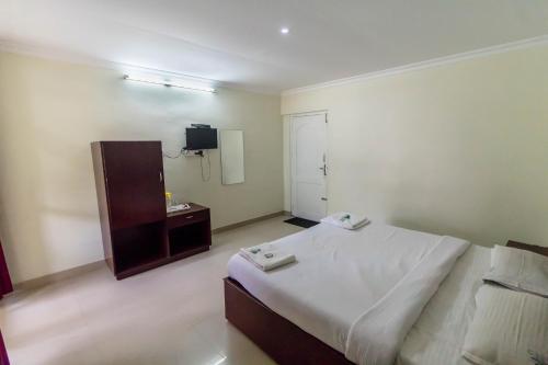 Deluxe Double Room image 10