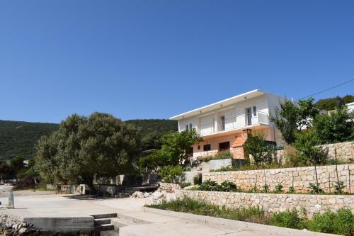 Apartmani Josip - Chambre d'hôtes - Putniković