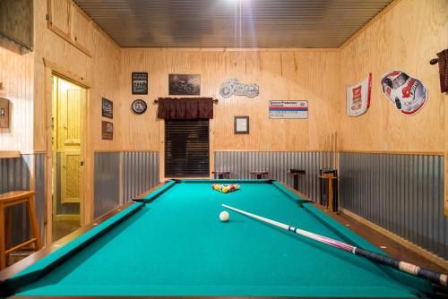 Copper Creek cabin - image 4