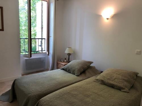 Puyvert appartement de charme en duplex au calme avec jardin et accès piscine - Proche Lourmarin