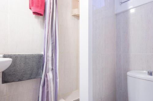 Apartamentos Tarradellas Sants Estació - image 2