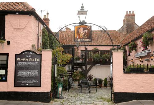 The City Arms - Accommodation - Wells