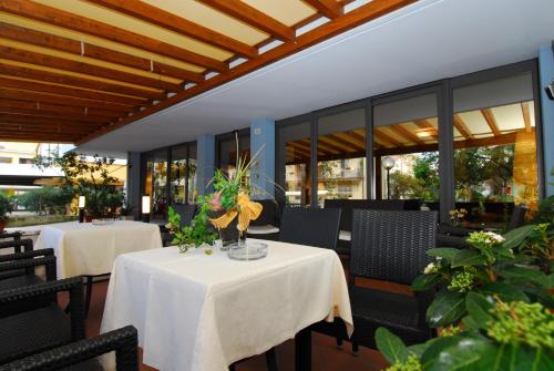 Hotel Ambasciata 3