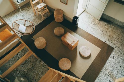 6-Bed Mixed Dormitory Room image 8