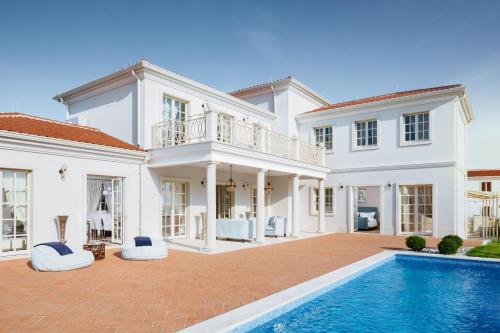 Villa Lea by HMZ Villas