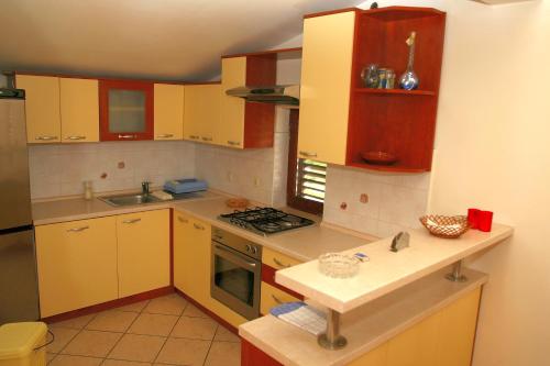  Apartments Zoran in Promajna