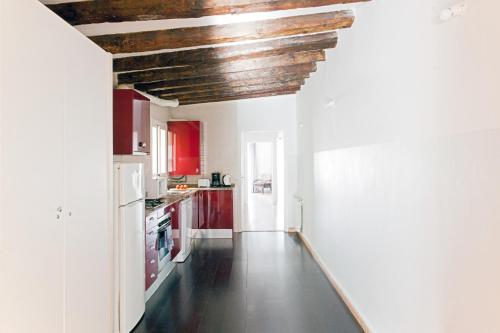 My Address in Barcelona Downtown - image 7