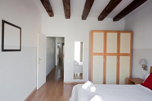 My Address in Barcelona Downtown - image 14