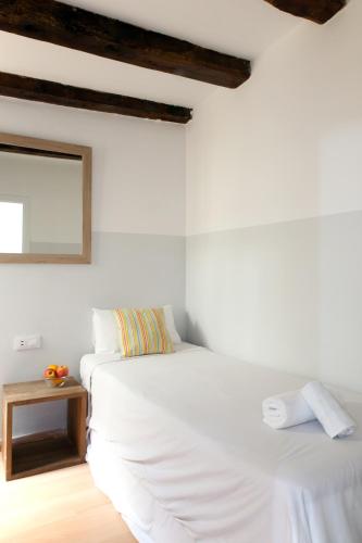 My Address in Barcelona Downtown - image 3