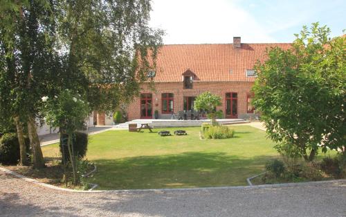 Au Coeur Des Hotes