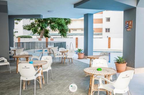 Apartamentos Palm Beach Club Carihuela - image 6