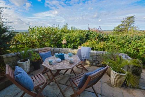 Limehead Cottage, Lanteglos, Cornwall