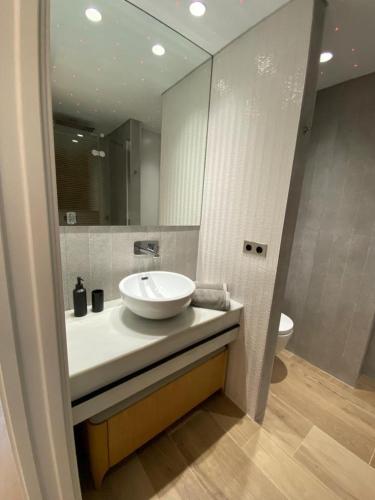 Luxurious flat with magical sea view, Marbella (zdjęcie 8)