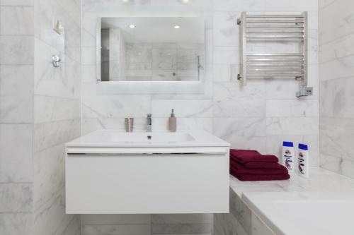 SkyRent24 Elite apartment Moscow City 48 floor Москва Сити