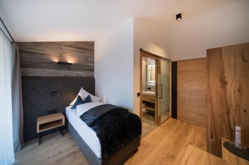 1 twin bed