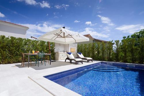 Villa Medea by HMZ Villas - Accommodation - Vabriga