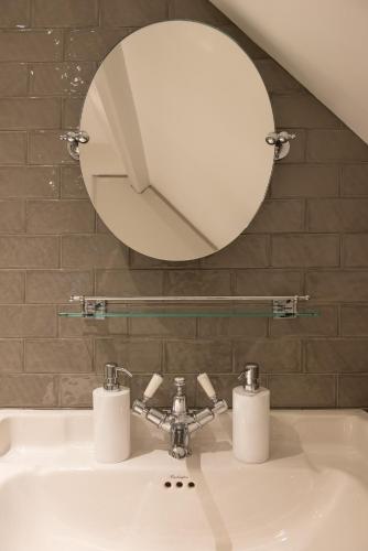 Best Western Red Lion Hotel - image 10