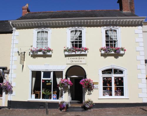A szálláshely kívülről, Exmoor House in Dunster
