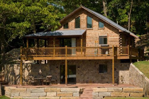 Log Cabin