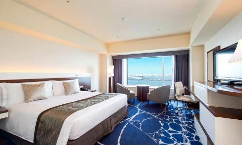 Premium King Room with Harbour View