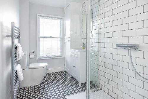 Park View Ground Floor 1 Bed Apt, Bath (photo 5)