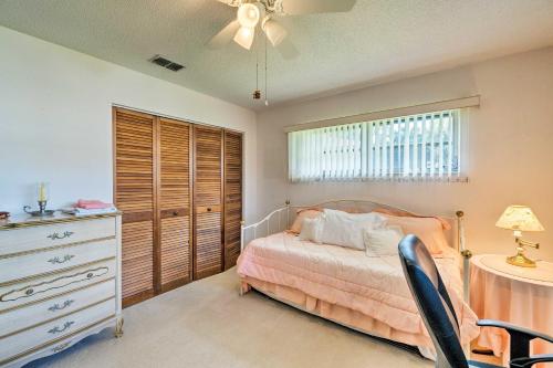 Port Charlotte Home with Screened Pool and Patio! - image 10