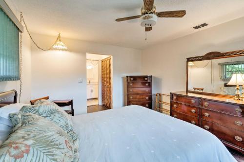 Port Charlotte Home with Screened Pool and Patio! - image 2