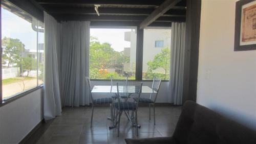 Loft no Residencial Marbella à 300 metros da praia - image 2