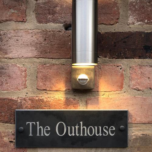 The Outhouse - Ground Floor Studio