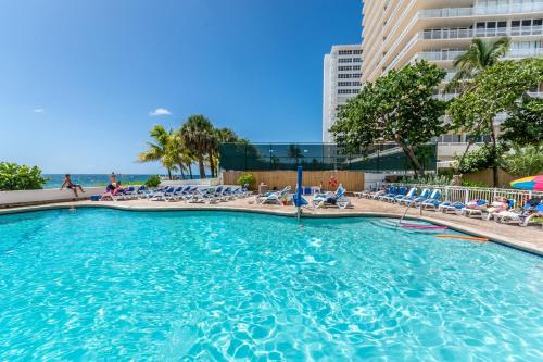 Ocean Beach Condo 3BR On the Sand 811 in Fort Lauderdale, USA