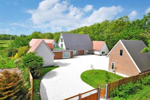 Sheldon Grange Estate, Frilford Heath, Oxfordshire