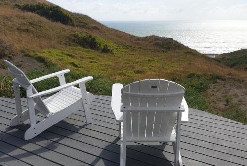 Omgivelser, SeaView Retreat -Amazing Ocean Views and Outdoor bath in Waiuku