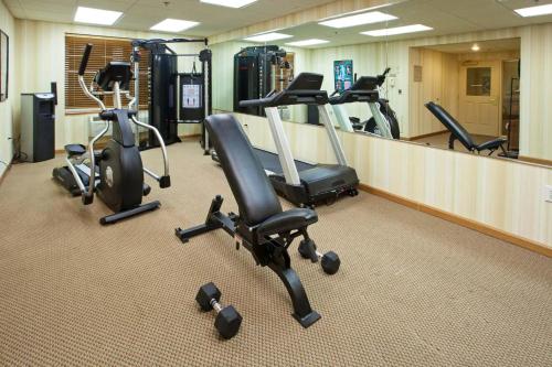 La Quinta by Wyndham Lebanon - image 2