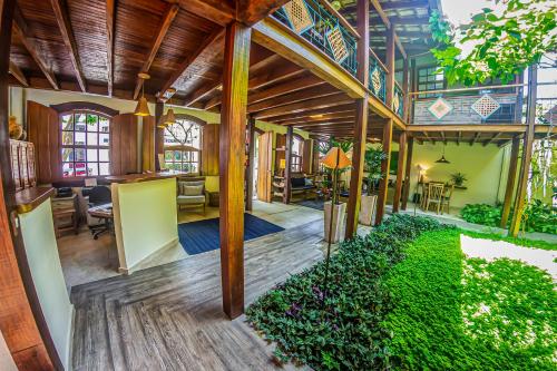 Garden, Pousada Ipe in Sao Sebastiao (Sao Paulo)