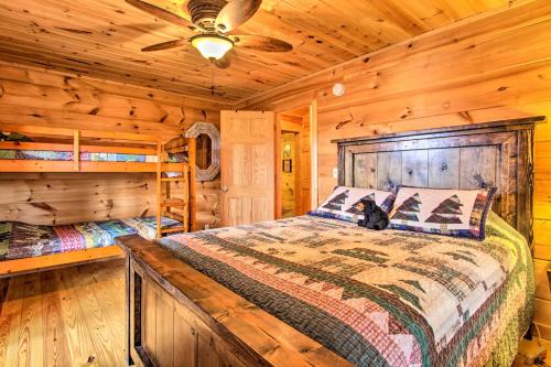 Family-Friendly Smoky Mtn Retreat with Hot Tub and Deck - image 3