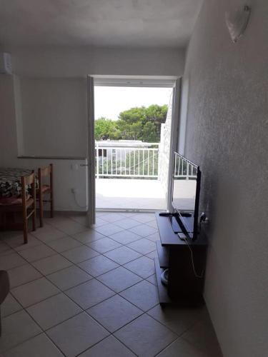 Apartments with a parking space Promajna, Makarska - 2710