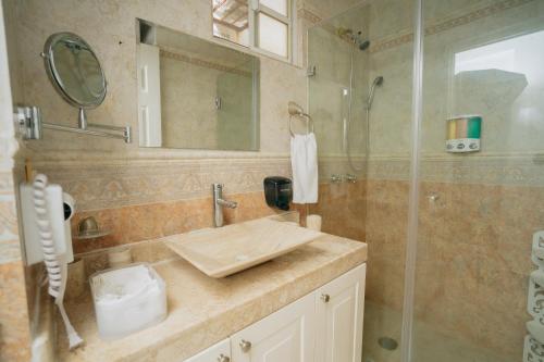 DEPA 100 POR CIENTO FAMILIAR ACAPULCO CERCA DEL MAR CON ROFF GARDEN y JACUZZI near General Juan N. Álvarez nemzetközi repülőtér