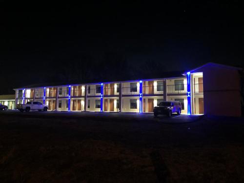 BEL AIR MOTEL in Wood River, USA