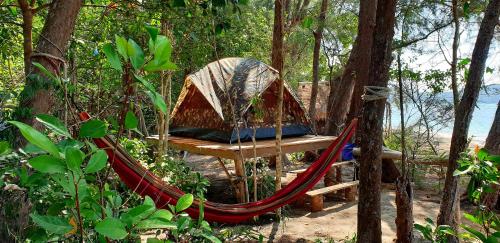 Crusoe Koh Takiev Island