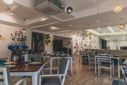 Restaurant, Ashok Inn in Davangere