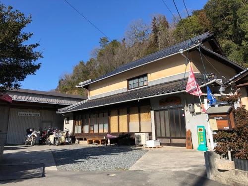 B&B Fukuyama - Rider & Guest House Kazeyoubi - Bed and Breakfast Fukuyama