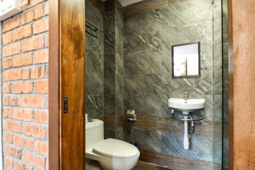 Bathroom, UrbanStay Industrial near Gua Gek Lok Tong Limestone Cave