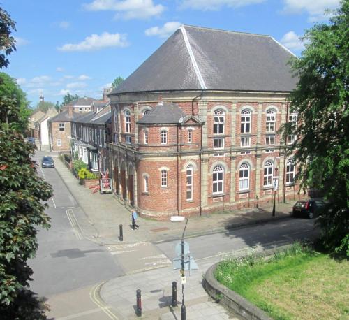 Victoria Bar Apartments Within the City Walls Free Parking 4