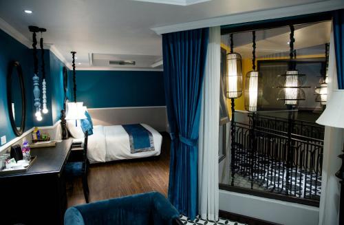 Michi's Hotel Lao Cai - Tap to explore photos