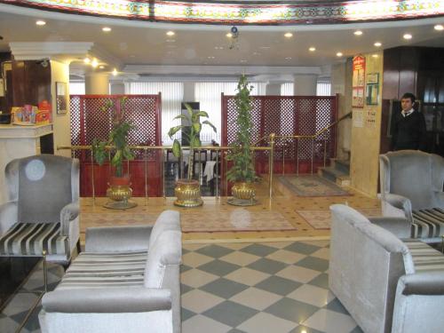 Avlonya Hotel - image 2