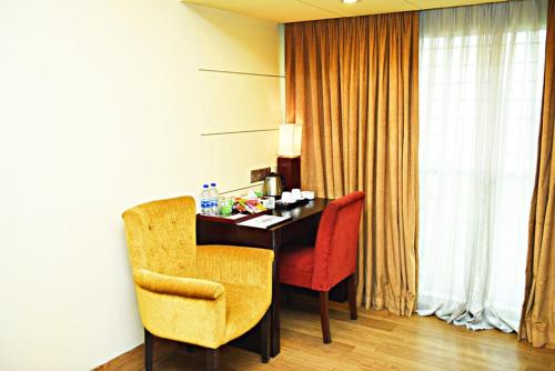 West Park Inn