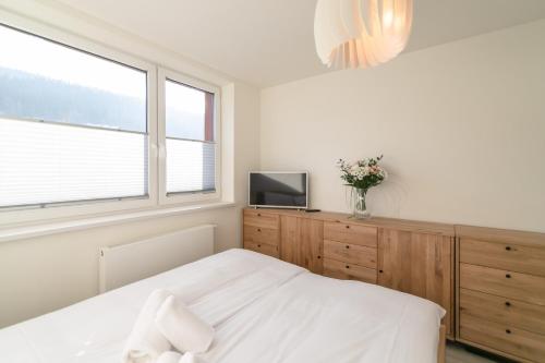 Dream Apart - Ski & Sauna House - 400 m do stoku - image 4